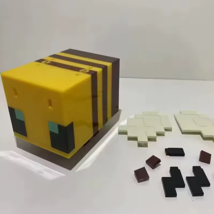 PixelBee Lamp